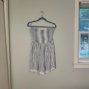 White and blue strapless